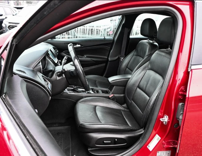 2017 Chevrolet Cruze - Image 5 of 8