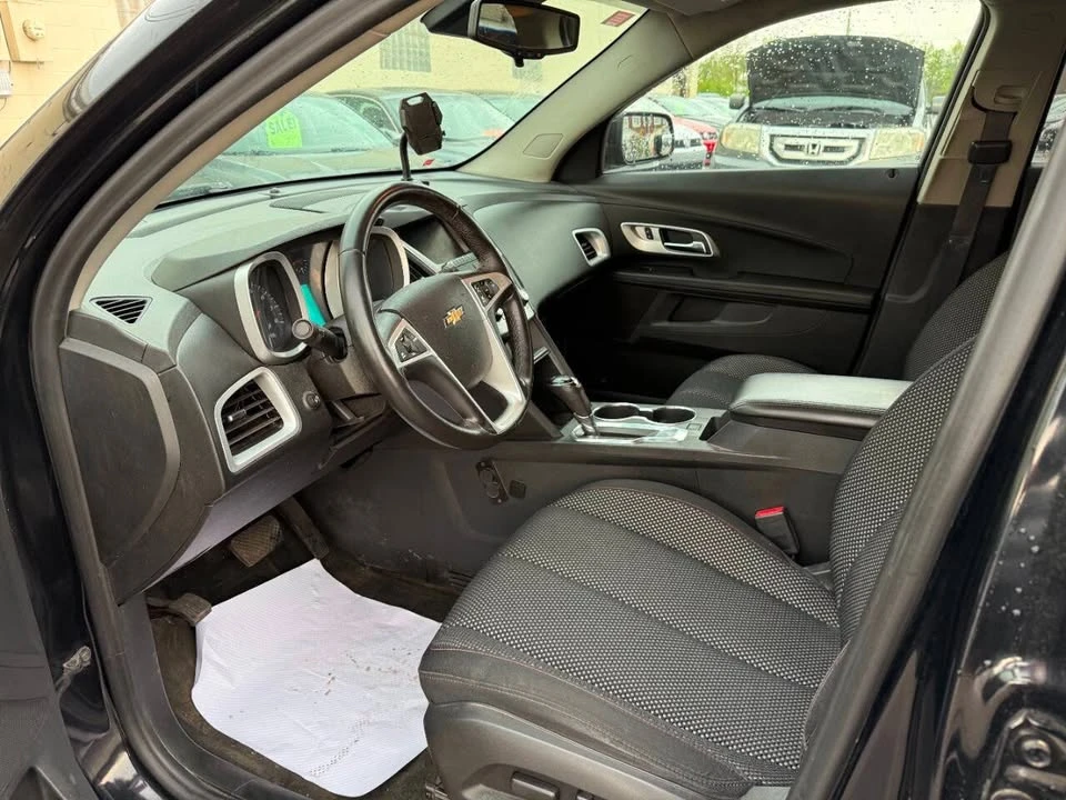 2017 Chevrolet Equinox - Image 16 of 20