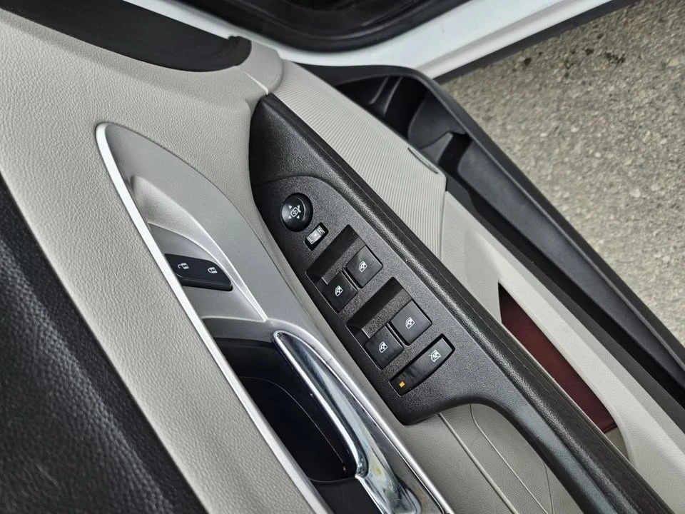 2017 Chevrolet Equinox - Image 13 of 13
