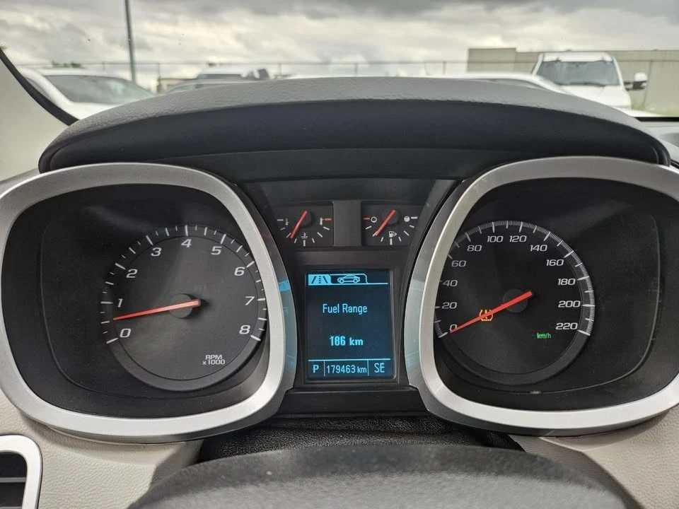 2017 Chevrolet Equinox - Image 11 of 13