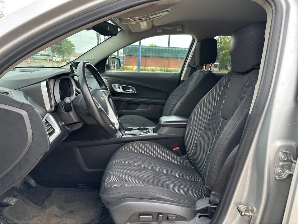 2017 Chevrolet Equinox - Image 9 of 20