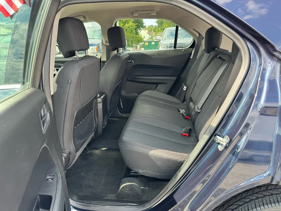 2017 Chevrolet Equinox - Image 4 of 4