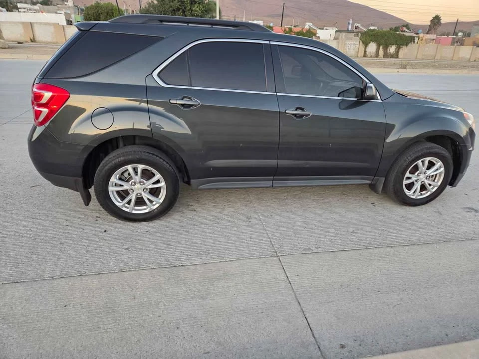 2017 Chevrolet Equinox - Image 7 of 15