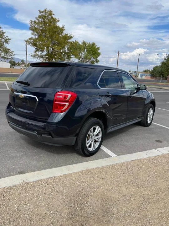 2017 Chevrolet Equinox - Image 9 of 15