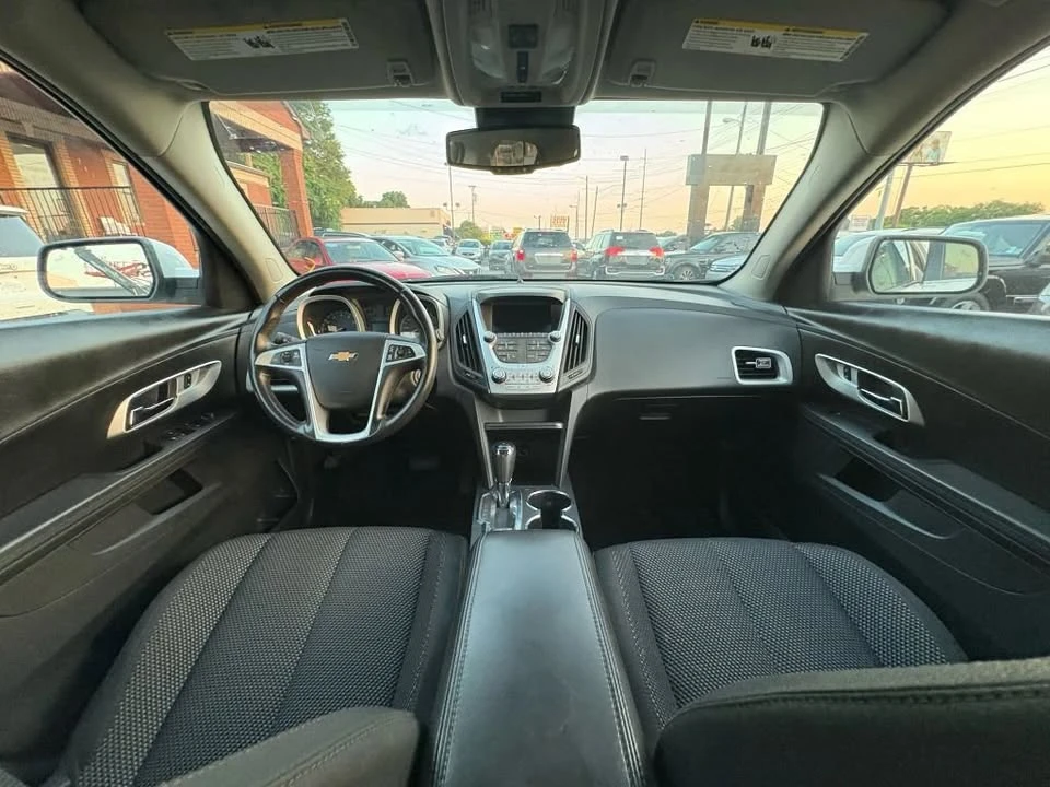 2017 Chevrolet Equinox - Image 9 of 9