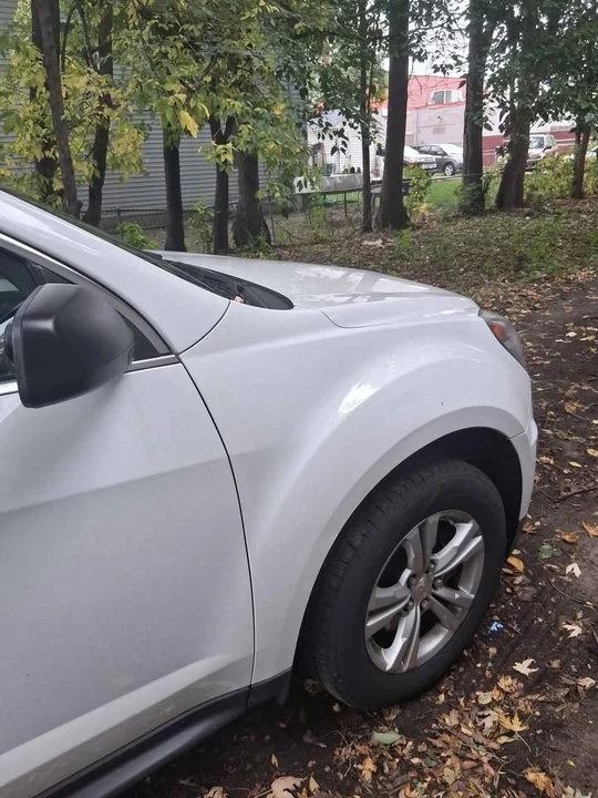 2017 Chevrolet Equinox - Image 4 of 9