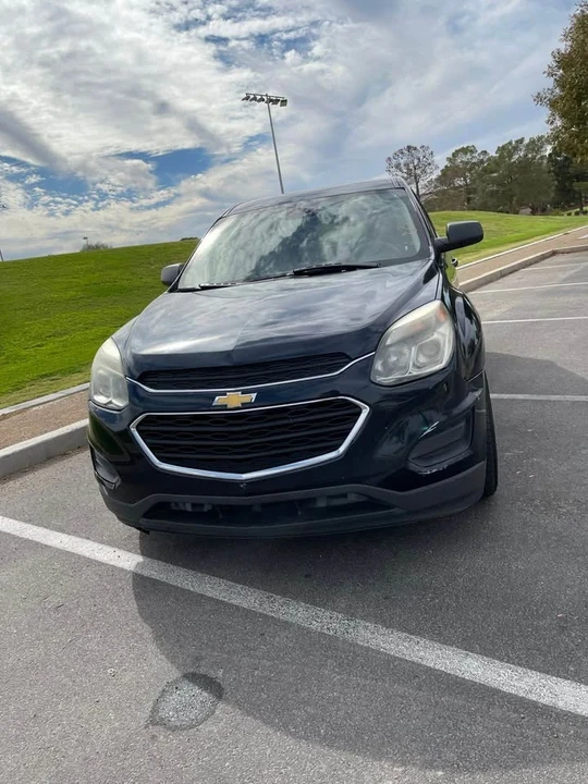 2017 Chevrolet Equinox - Image 8 of 15