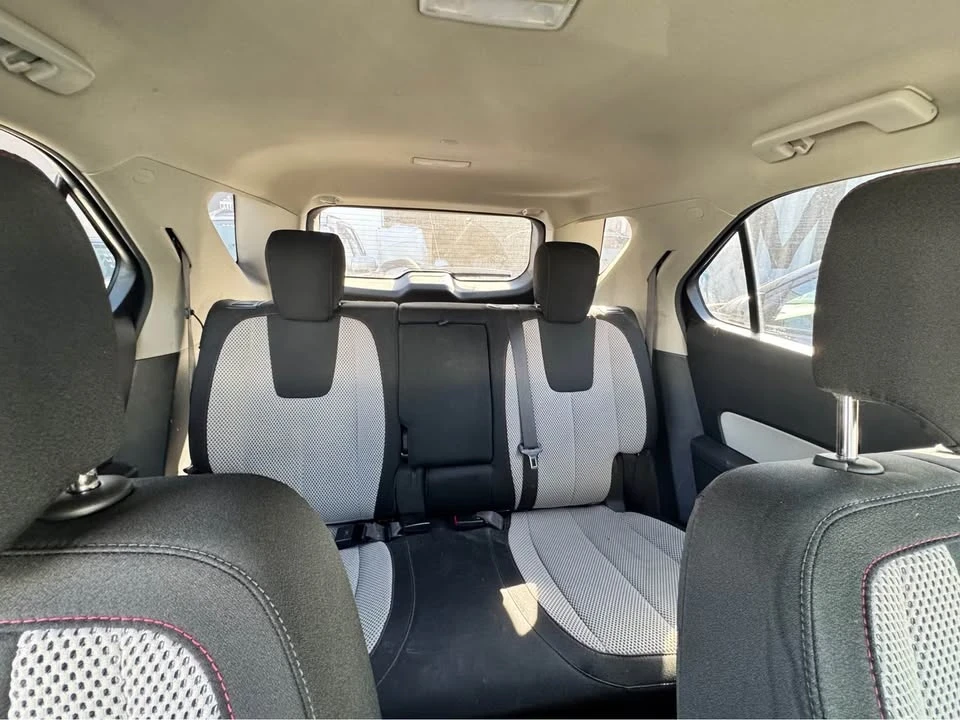 2017 Chevrolet Equinox - Image 2 of 13