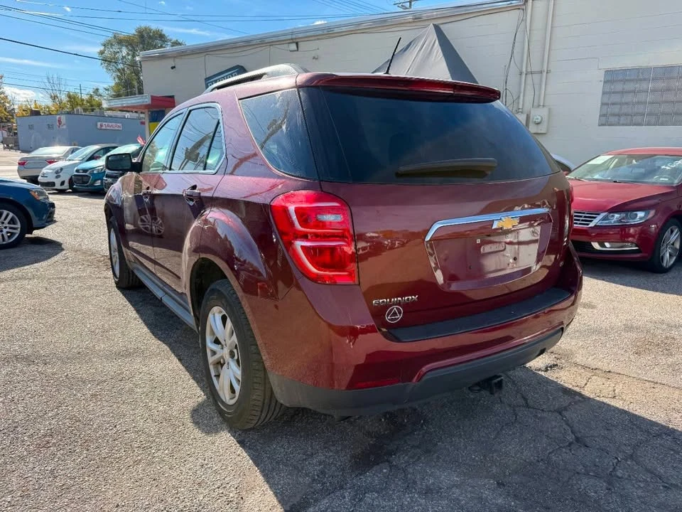2017 Chevrolet Equinox - Image 2 of 19