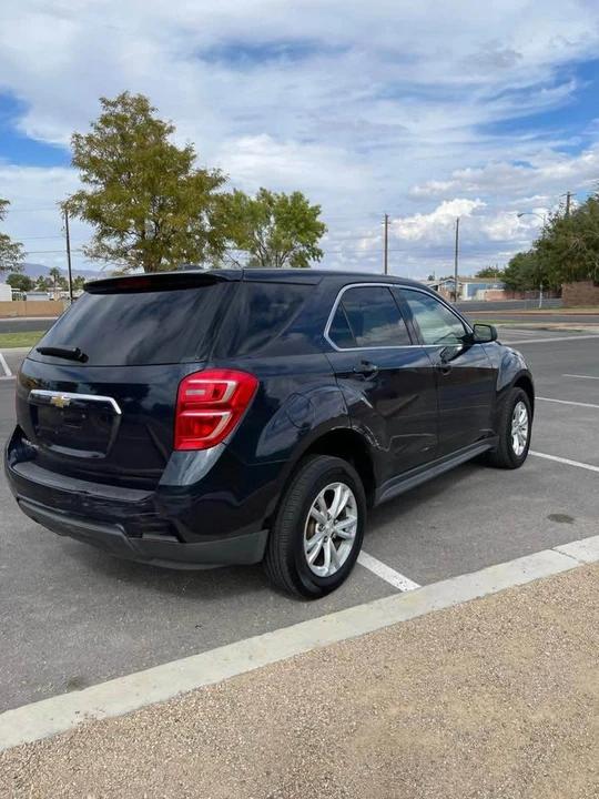 2017 Chevrolet Equinox - Image 11 of 17