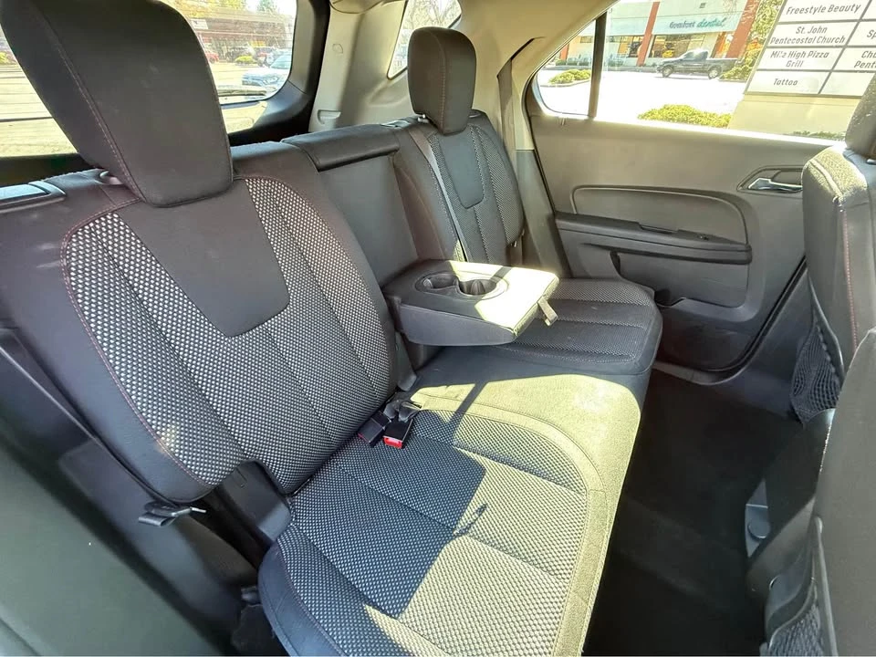 2017 Chevrolet Equinox - Image 8 of 12