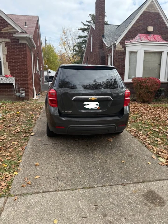 2017 Chevrolet Equinox - Image 3 of 9