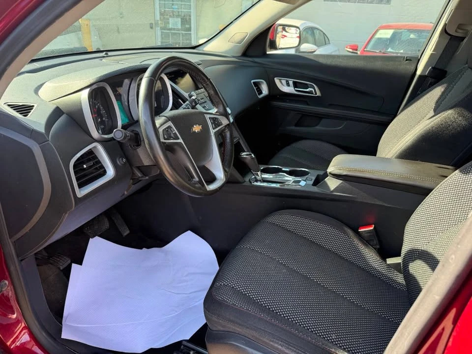 2017 Chevrolet Equinox - Image 14 of 19
