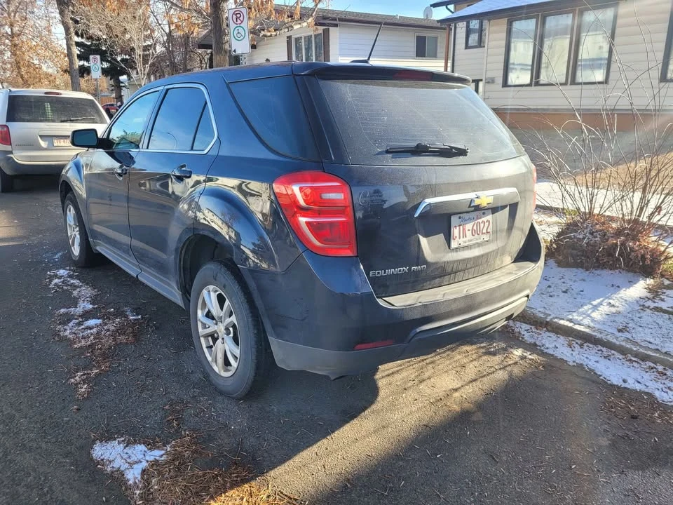 2017 Chevrolet Equinox - Image 4 of 9