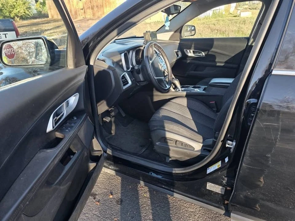 2017 Chevrolet Equinox - Image 6 of 9