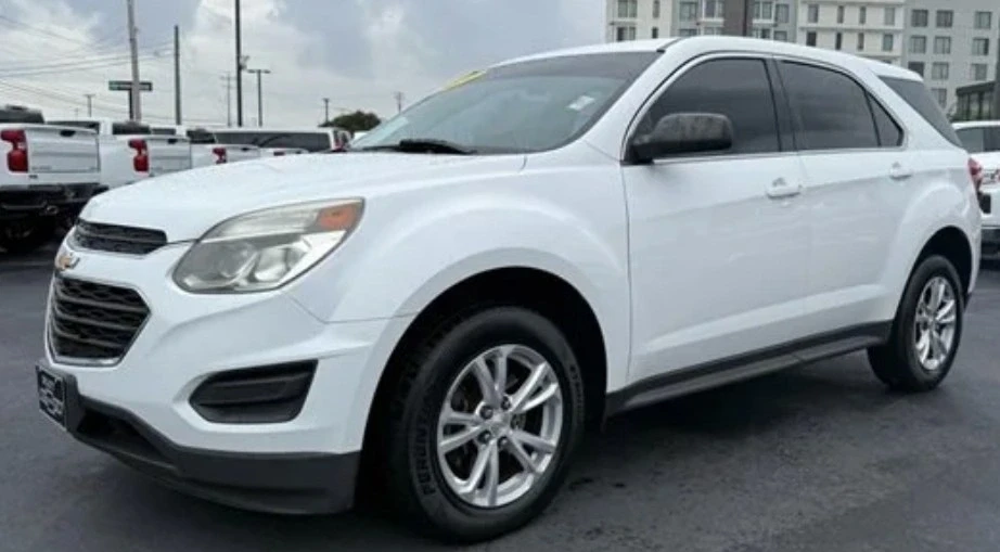 2017 Chevrolet Equinox - Image 3 of 12