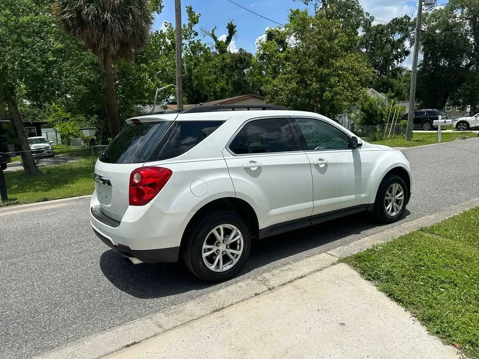 2017 Chevrolet Equinox - Image 3 of 10