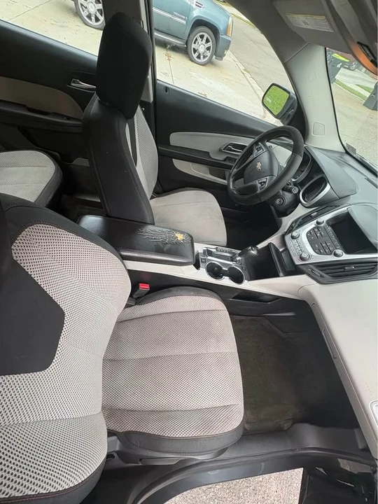 2017 Chevrolet Equinox - Image 10 of 11