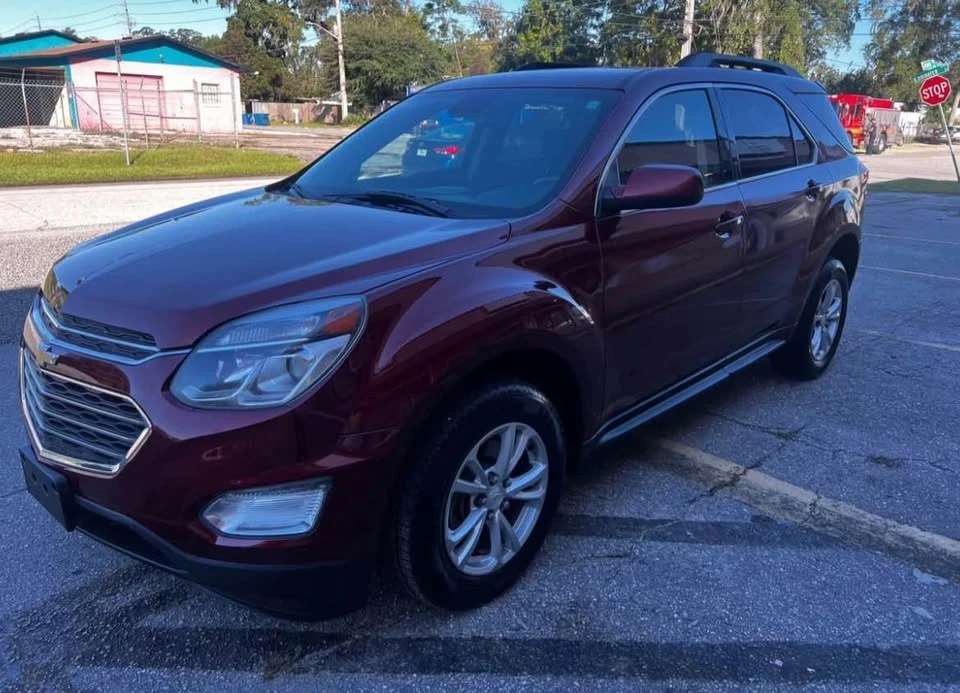 2017 Chevrolet Equinox - Image 2 of 8