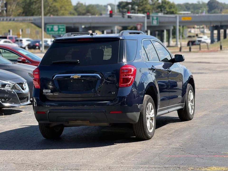 2017 Chevrolet Equinox - Image 4 of 11