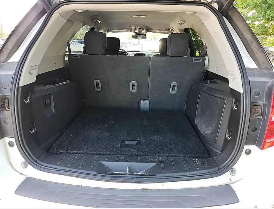 2017 Chevrolet Equinox - Image 10 of 15