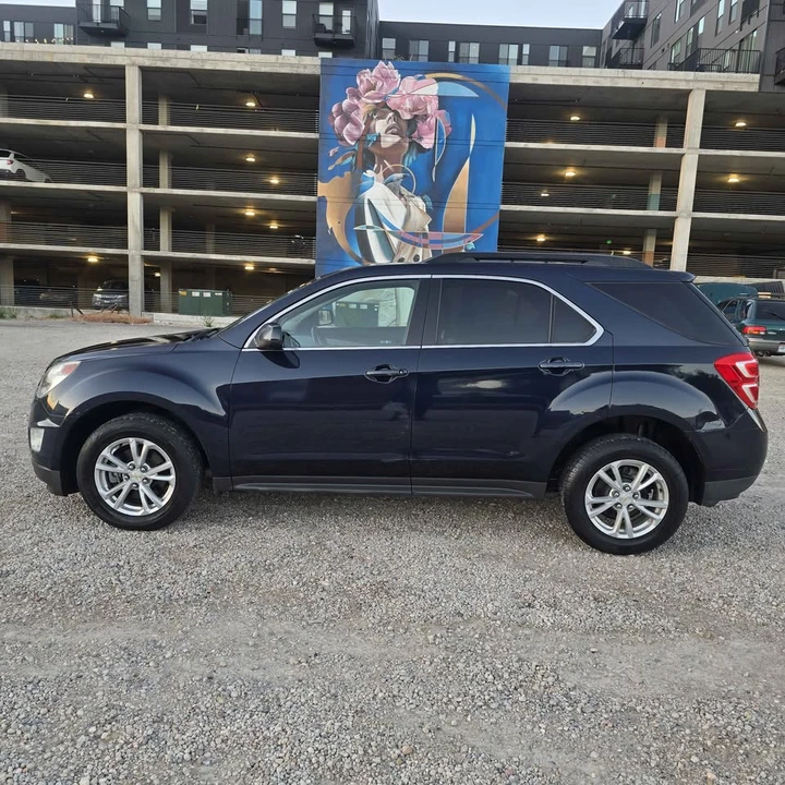 2017 Chevrolet Equinox - Image 8 of 15