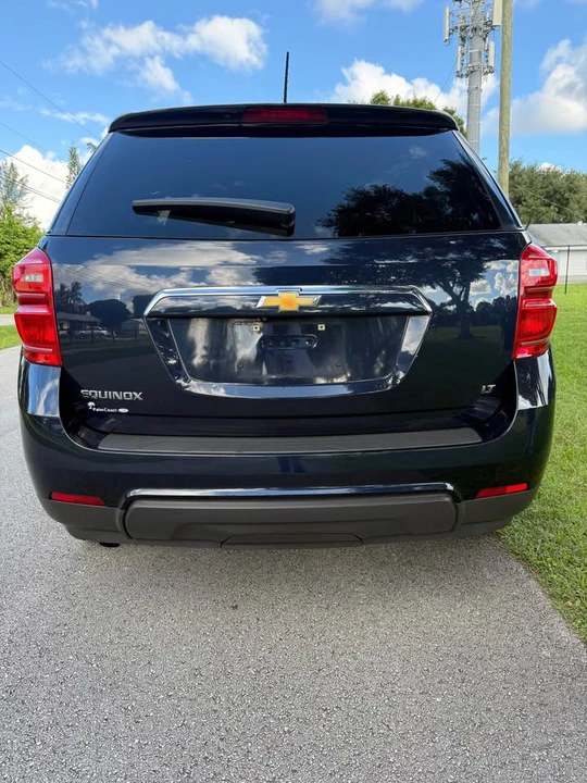 2017 Chevrolet Equinox - Image 6 of 12