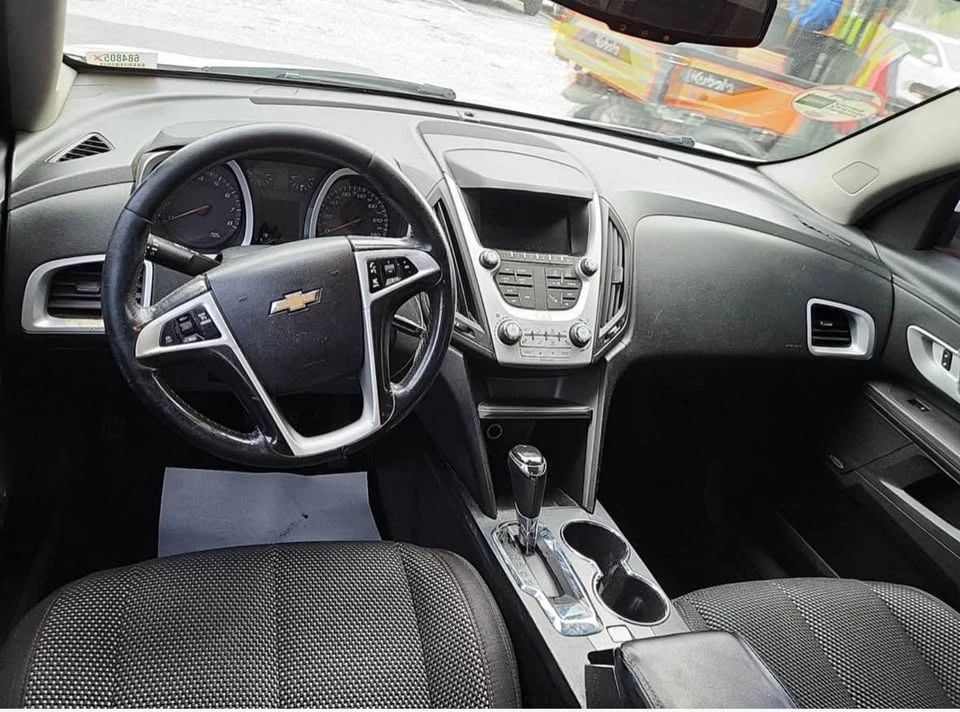 2017 Chevrolet Equinox - Image 7 of 15