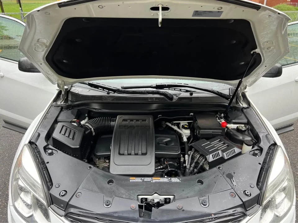 2017 Chevrolet Equinox - Image 13 of 16