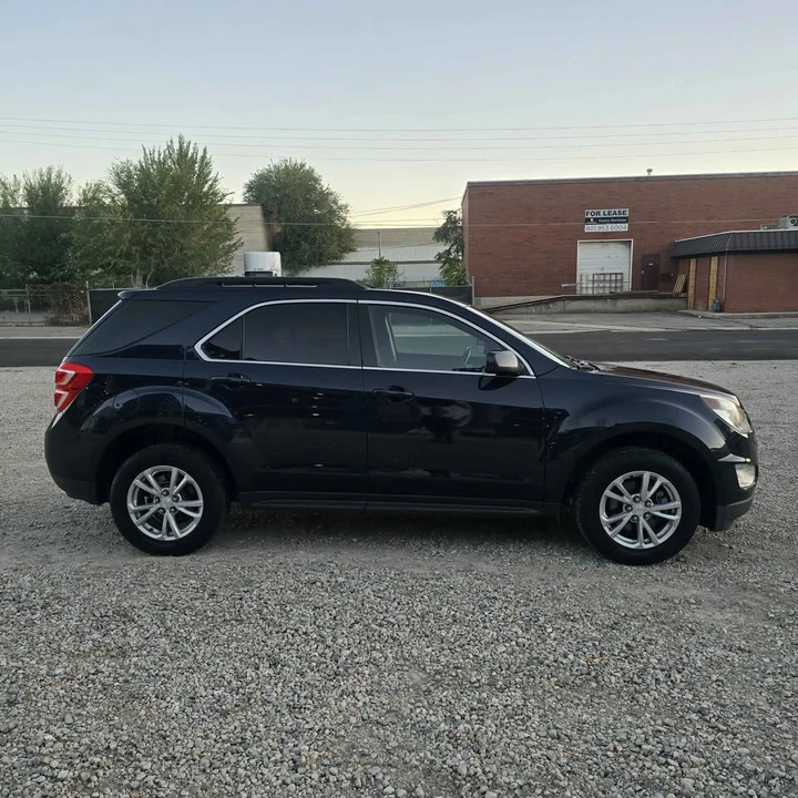 2017 Chevrolet Equinox - Image 4 of 15