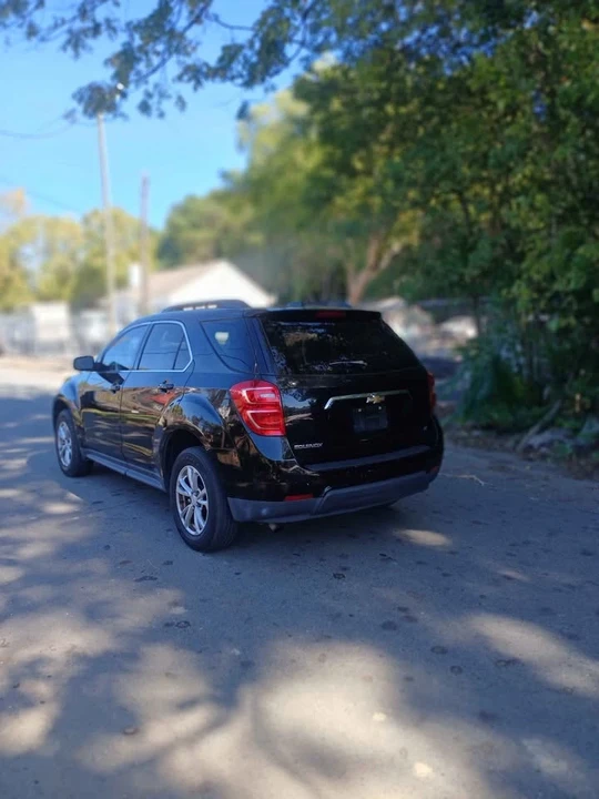 2017 Chevrolet Equinox - Image 6 of 10