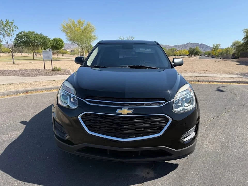 2017 Chevrolet Equinox - Image 2 of 11