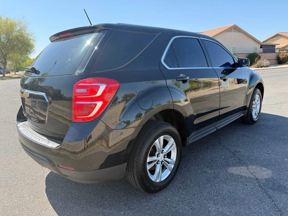 2017 Chevrolet Equinox - Image 6 of 11