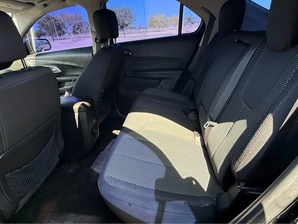 2017 Chevrolet Equinox - Image 10 of 11