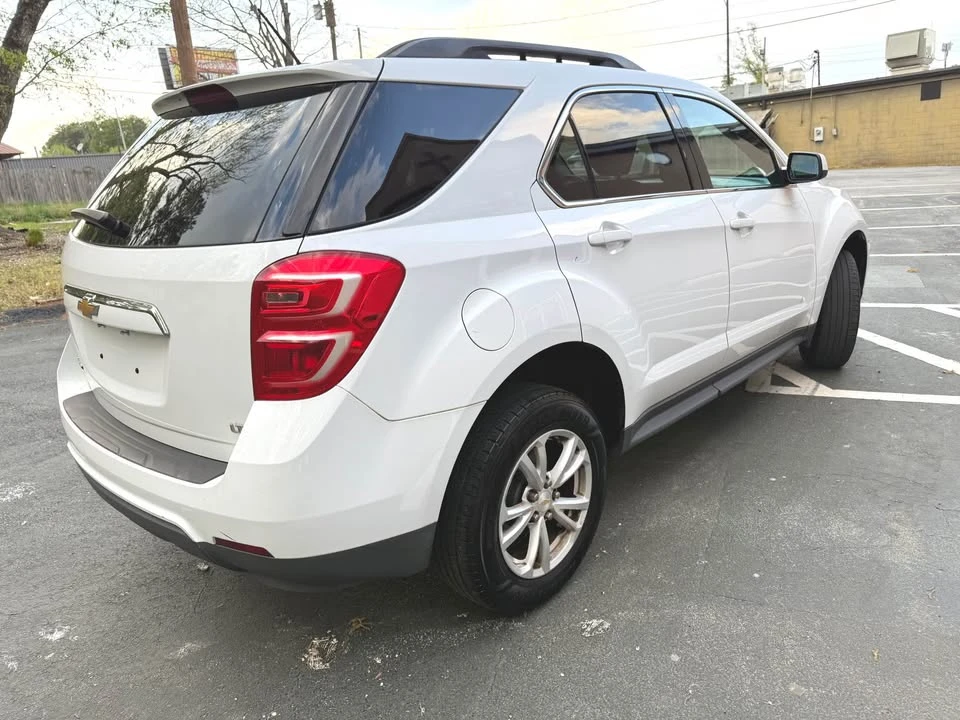 2017 Chevrolet Equinox - Image 6 of 14