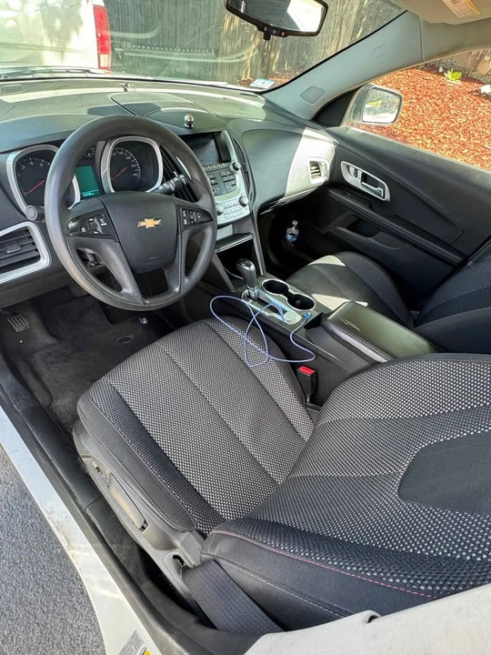 2017 Chevrolet Equinox - Image 4 of 5