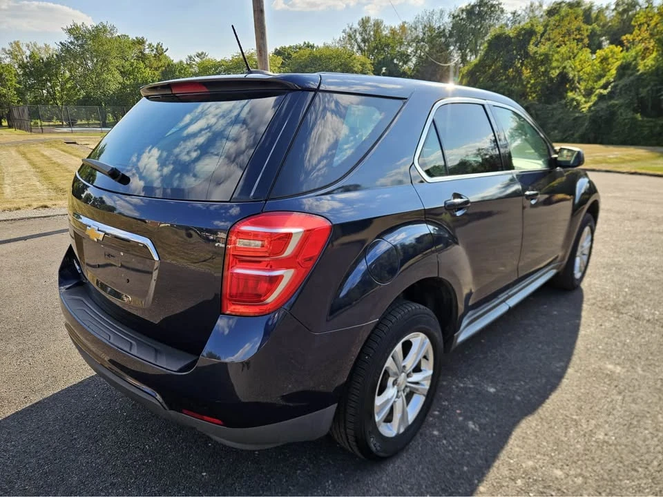 2017 Chevrolet Equinox - Image 10 of 16
