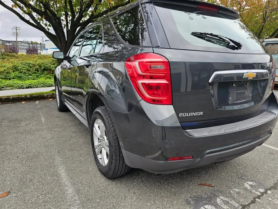 2017 Chevrolet Equinox - Image 4 of 10