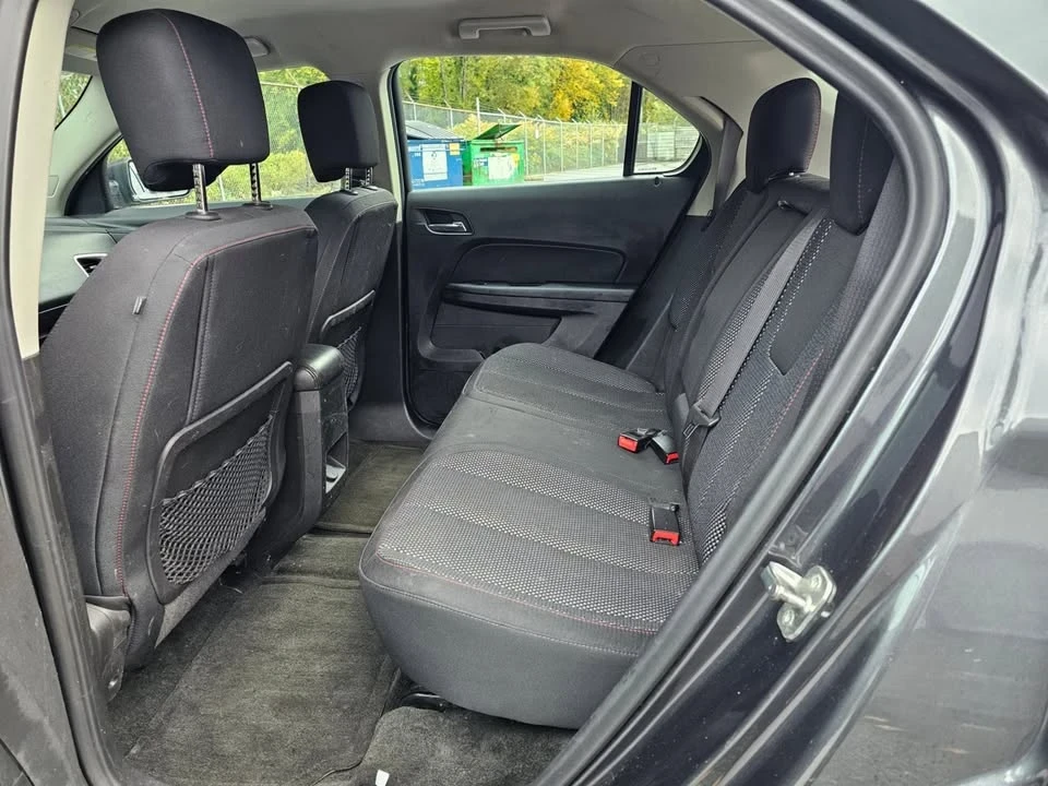 2017 Chevrolet Equinox - Image 9 of 10