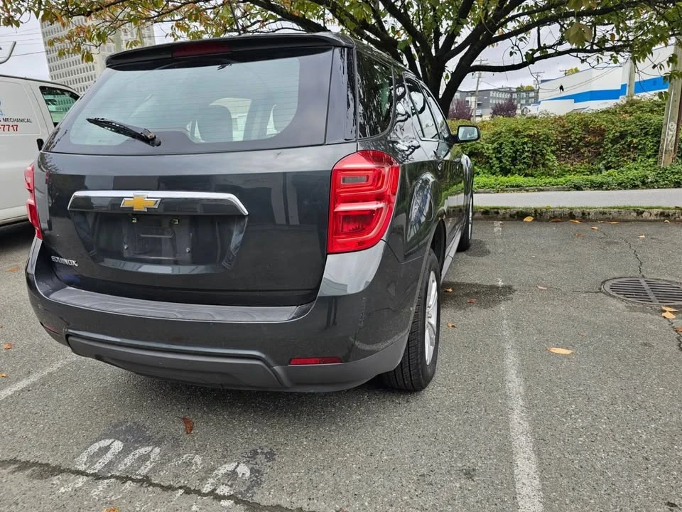 2017 Chevrolet Equinox - Image 6 of 10