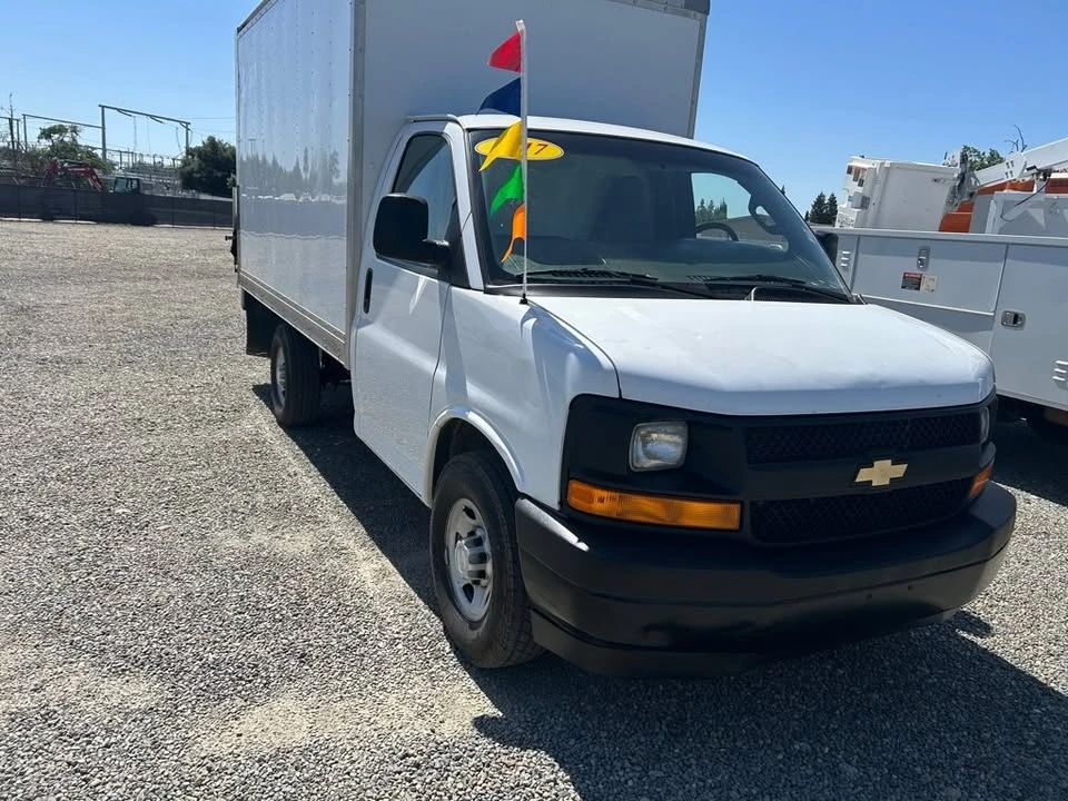2017 Chevrolet Express - Image 2 of 9