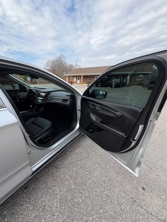 2017 Chevrolet Impala 10th Gen - Image 15 of 20