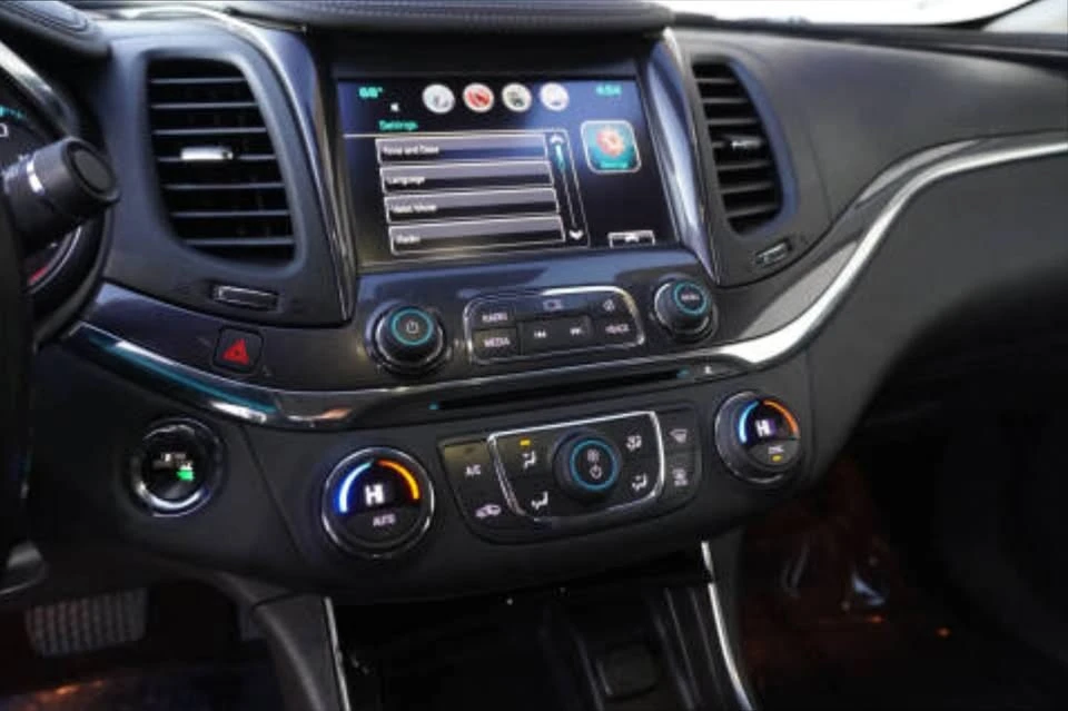 2017 Chevrolet Impala 10th Gen - Image 16 of 19