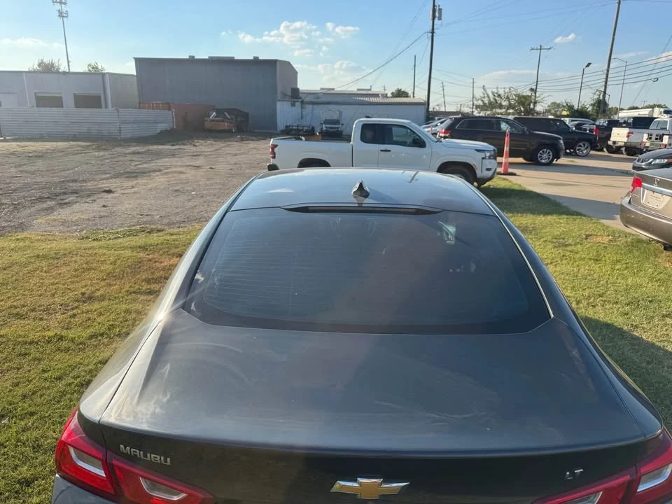 2017 Chevrolet Malibu - Image 5 of 9