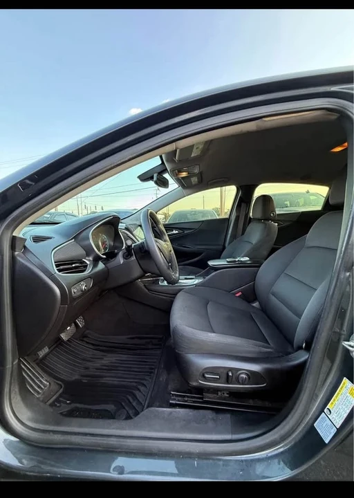 2017 Chevrolet Malibu - Image 7 of 15