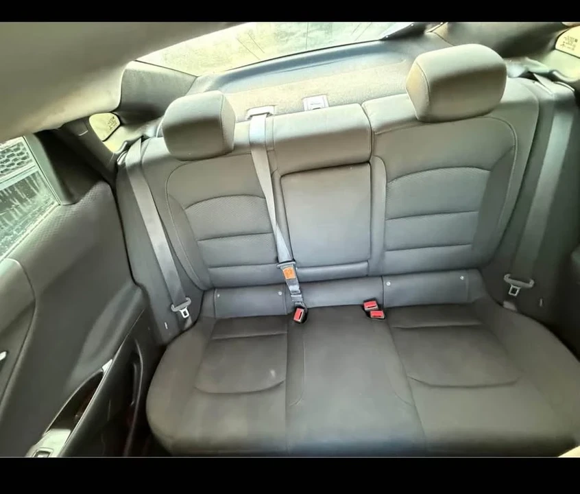 2017 Chevrolet Malibu - Image 9 of 15