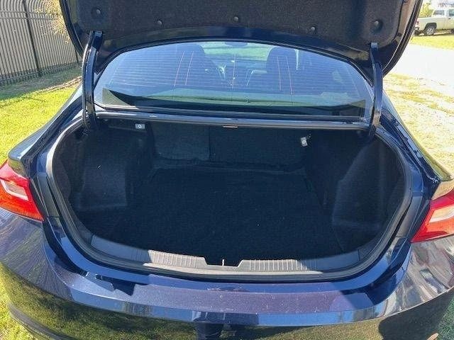 2017 Chevrolet Malibu - Image 8 of 20