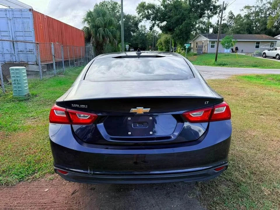 2017 Chevrolet Malibu - Image 2 of 18