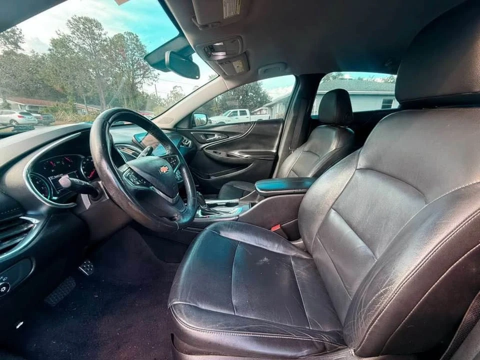 2017 Chevrolet Malibu - Image 4 of 18