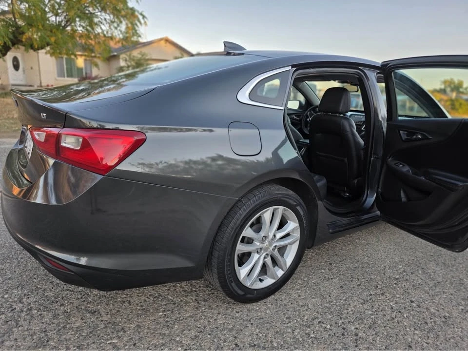 2017 Chevrolet Malibu - Image 7 of 12
